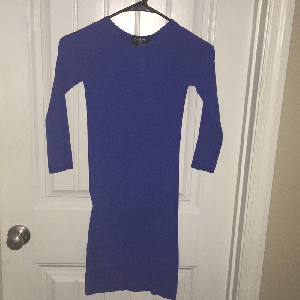 3/4 sleeve BEBE body-con dress